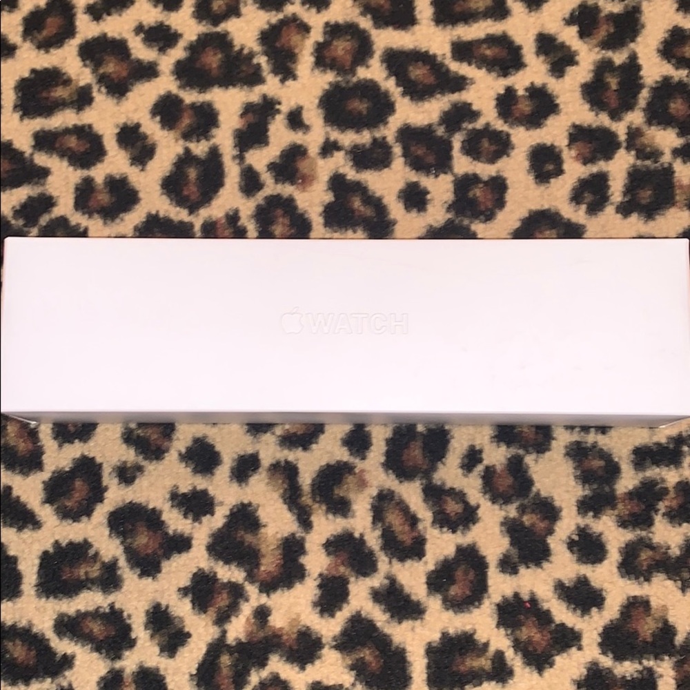 APPLE WATCH SERIES4 STAINLESS STEAL GOLD GPS+CELL. - Picture 8 of 8